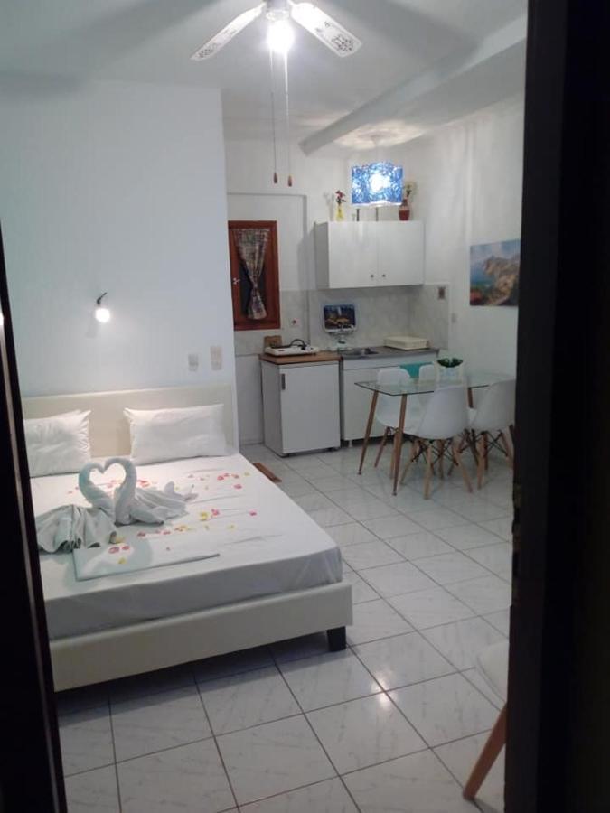 Villa Sandra Panormos  Esterno foto